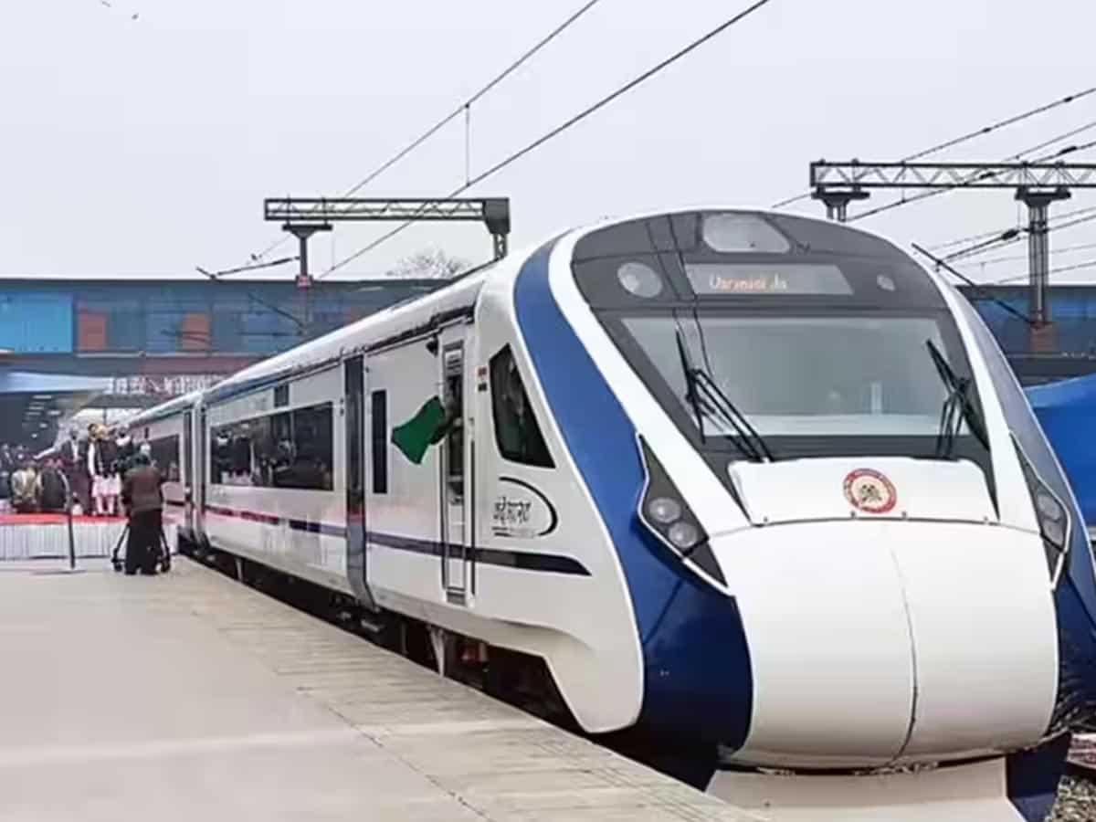 Indian Railway: ವಂದೇಭಾರತ್ ನಲ್ಲಿ ಕಡಿಮೆ ದರದಲ್ಲಿ ಎಸಿ ಸ್ಲೀಪಿಂಗ್ ಕೋಚ್ ನೊಂದಿಗೆ ವಿಮಾನದಂತ ಪ್ರಯಾಣ ಮಾಡಬಹುದು ! - Kannada News